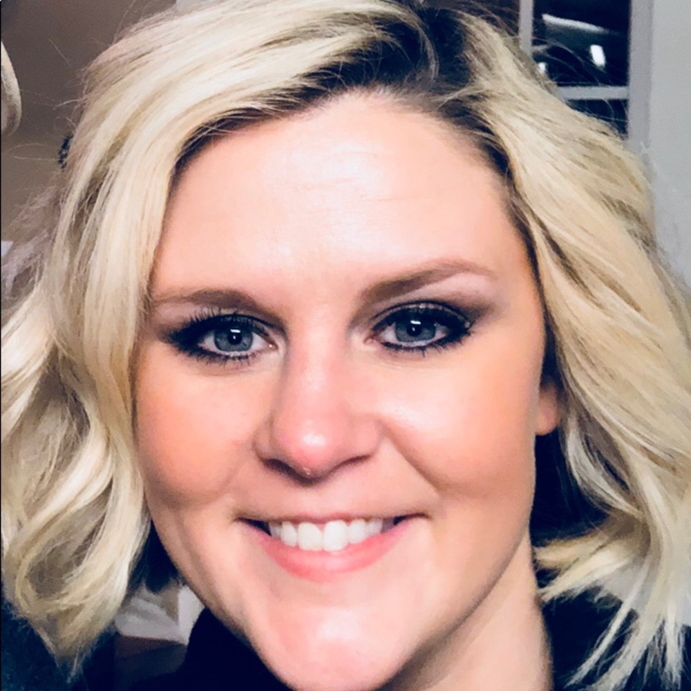 Meet your Posher, Mallory